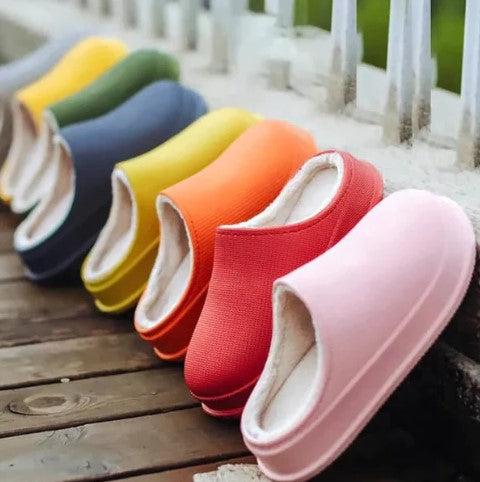 CozySteps - Ultra-Warm Slippers for Ultimate Comfort