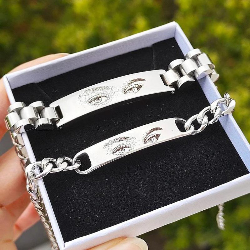 In Your Eyes Armband – Gepersonaliseerd Gaze Sieraad voor Verbinding & Liefde - ShanovaShanova