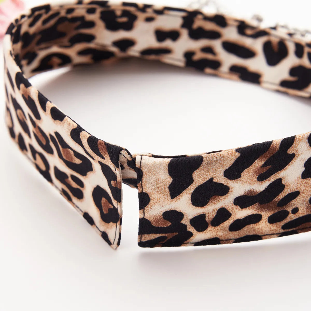 Leopard Rhinestone False Collar