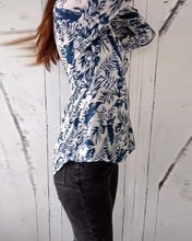 Teun | Casual Blouse met Bladprint en 3/4 Mouwen - ShanovaShanova