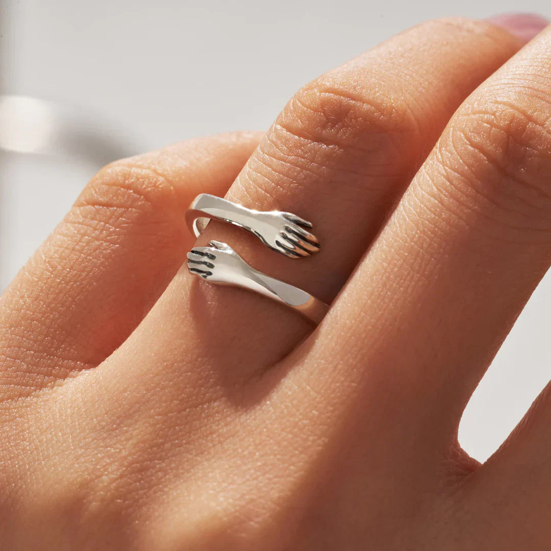 The Circle of Love: Eternal Embrace Ring